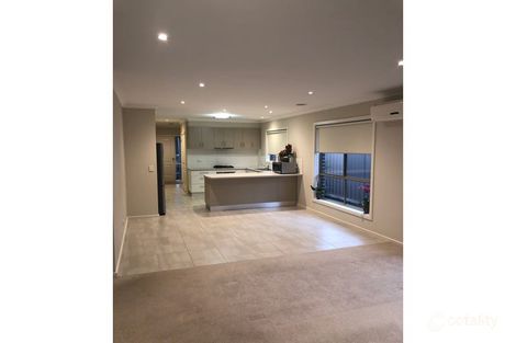 11 Rennie St, Lara, VIC 3212