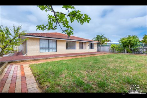 Property photo of 12 Lancaster Place Maddington WA 6109