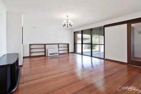 Property photo of 19 Sharrock Drive Dingley Village VIC 3172