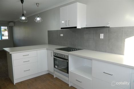 Property photo of 2/6 Saunders Street Point Vernon QLD 4655