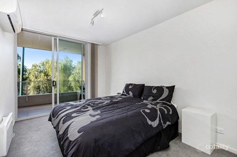Property photo of 32/2 Saltriver Place Footscray VIC 3011