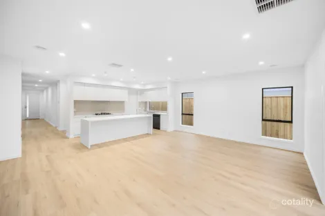 Property photo of 71 Castello Drive Deanside VIC 3336