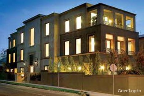 Property photo of 2 Ormsby Grove Toorak VIC 3142