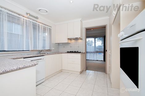 Property photo of 1 Parkla Brae Chirnside Park VIC 3116