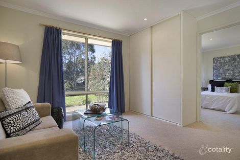 Property photo of 2 Lowell Court Woodcroft SA 5162