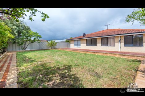 Property photo of 12 Lancaster Place Maddington WA 6109