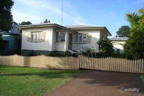 13 Pitt St, East Toowoomba, QLD 4350