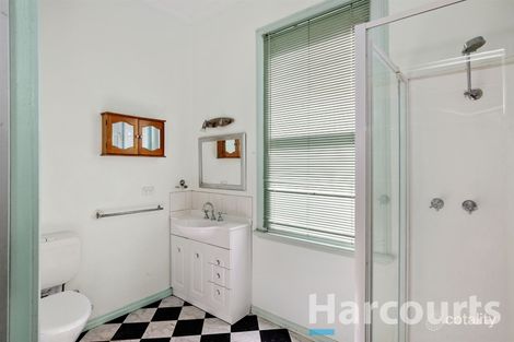 Property photo of 131 Scott Parade Ballarat East VIC 3350
