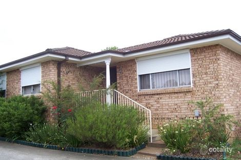 12/8 Bensley Rd, Macquarie Fields, NSW 2564