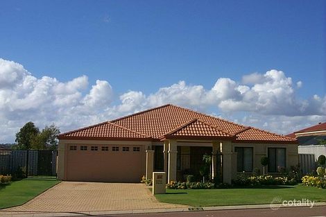 122 Kinross Dr, Kinross, WA 6028