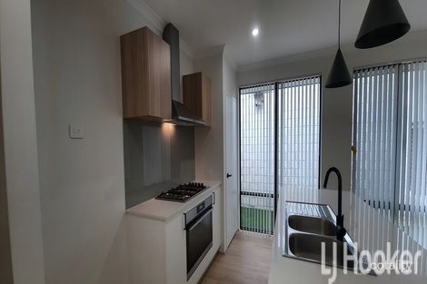 54 Huntington St, Madora Bay, WA 6210