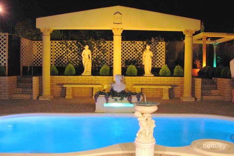 10 Aldinga St, Kenwick, WA 6107