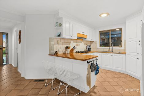 Property photo of 23 Dewsbury Court Narre Warren South VIC 3805