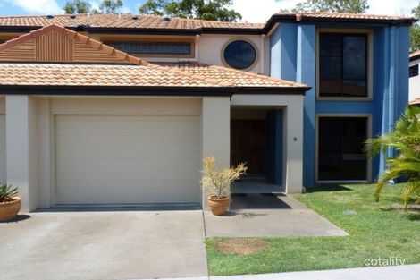 9/2 Barnstaple St, Torquay, QLD 4655