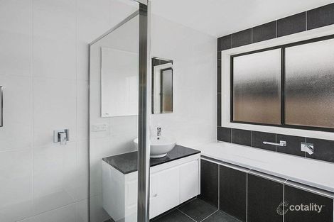 Property photo of 41 Neil Currie Street Casey ACT 2913