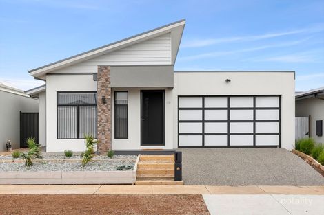 28 Miranda Cres, St Leonards, VIC 3223