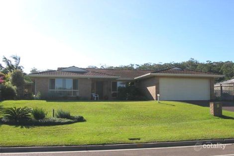 11 Spinnaker Way, Corlette, NSW 2315