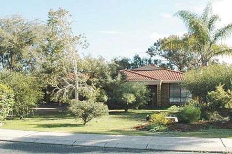 10 Lorikeet Loop, High Wycombe, WA 6057