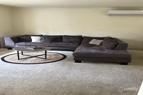 Property photo of 2/24 Turner Street Berwick VIC 3806