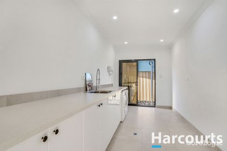 Property photo of 14 Marsh Place Halls Head WA 6210