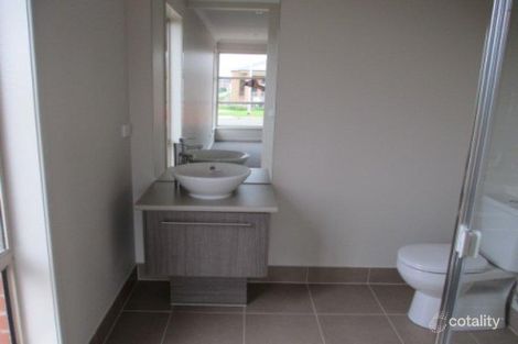 Property photo of 1 Aura Street Clyde North VIC 3978