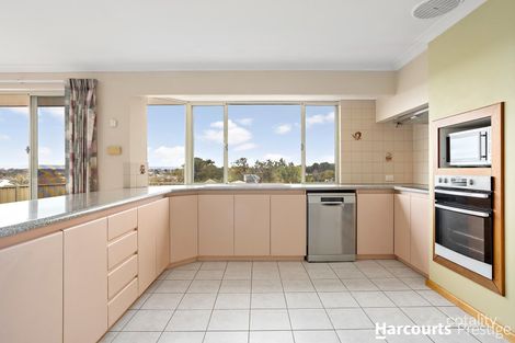 Property photo of 37 The Heights Canning Vale WA 6155