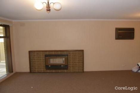 Property photo of 29 Claremont Crescent Hoppers Crossing VIC 3029