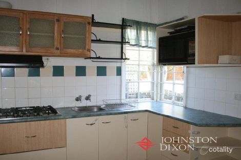 Property photo of 2/71 Merthyr Road New Farm QLD 4005