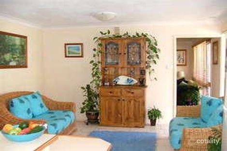 Property photo of 3 Manus Place Glenfield NSW 2167