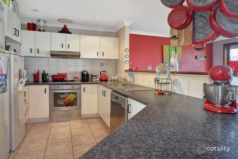 Property photo of 11 Kruger Avenue Windang NSW 2528