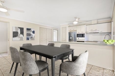 Property photo of 14 Cambridge Crescent Forest Lake QLD 4078