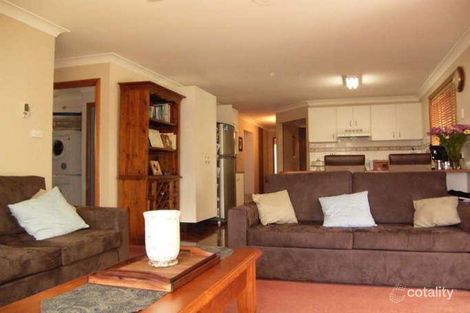 Property photo of 9 Friendship Place Orange NSW 2800