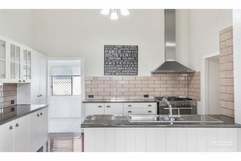 Property photo of 152 Campbell Street Rockhampton City QLD 4700