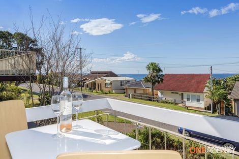 Property photo of 16 New Street Caves Beach NSW 2281