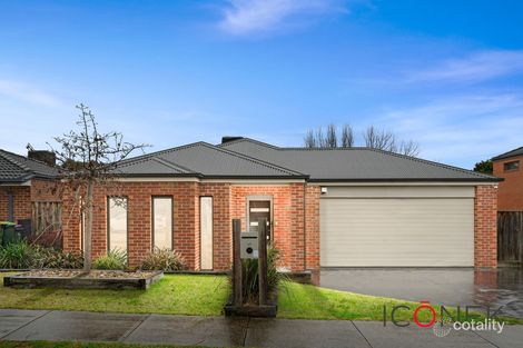 Property photo of 25 Glass Crescent Doreen VIC 3754