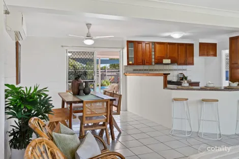 Property photo of 8 Bloom Court Cranbrook QLD 4814