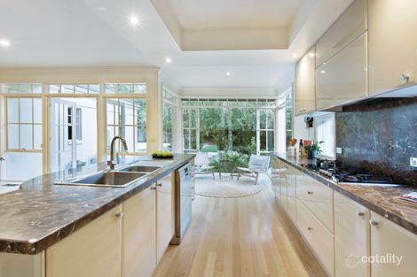 Property photo of 516 Burke Road Camberwell VIC 3124