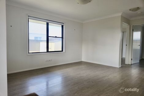 Property photo of 47 Griffiths Street Oak Flats NSW 2529