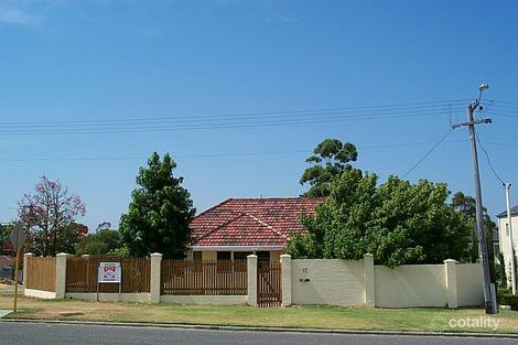 17 Milne St, Bicton, WA 6157