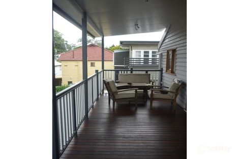 Property photo of 399 Bennetts Road Norman Park QLD 4170