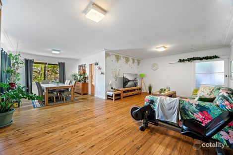 Property photo of 8 Taber Place Bradbury NSW 2560