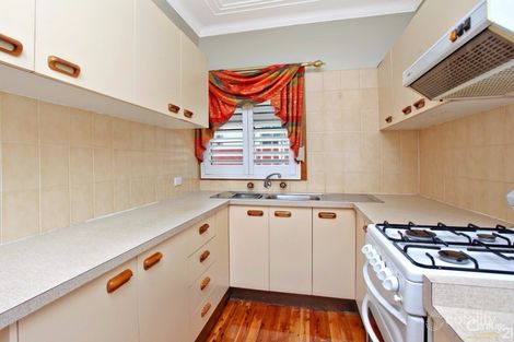 Property photo of 98 Ellam Drive Seven Hills NSW 2147