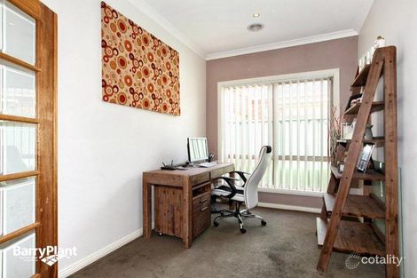 Property photo of 13 Chelsworth Loop Craigieburn VIC 3064
