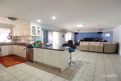 Property photo of 4 Wellesley Place Green Valley NSW 2168