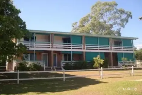 1/6 Wenitong St, West Gladstone, QLD 4680