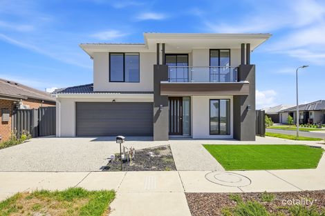 19 Follett Bvd, Clyde, VIC 3978