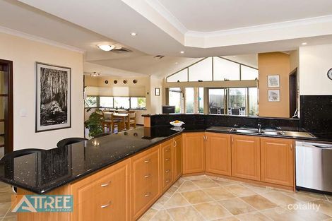 Property photo of 3 Longshaw Circuit Canning Vale WA 6155