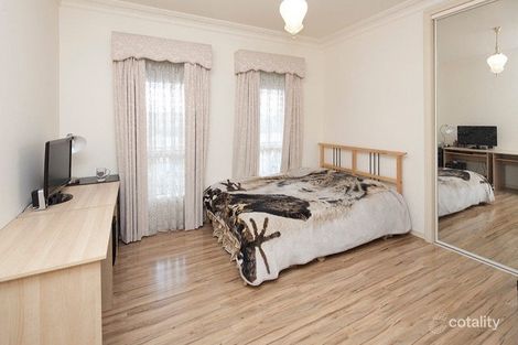 Property photo of 12 Milparinka Way Berwick VIC 3806