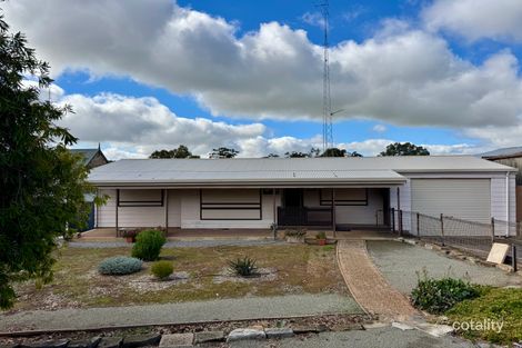 37 Albert St, Clare, SA 5453