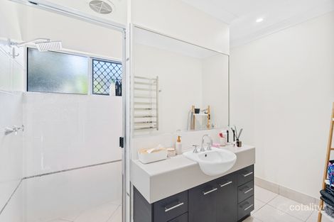 Property photo of 35 Muller Street Palm Cove QLD 4879
